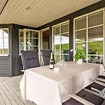 Aise - 75m From The Sea By Interhome