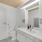 Semesterbostad Aise - 75m From The Sea By Interhome *