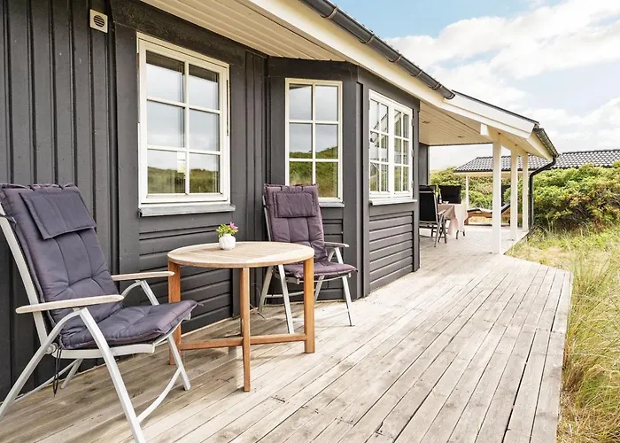 Aise - 75m From The Sea By Interhome *