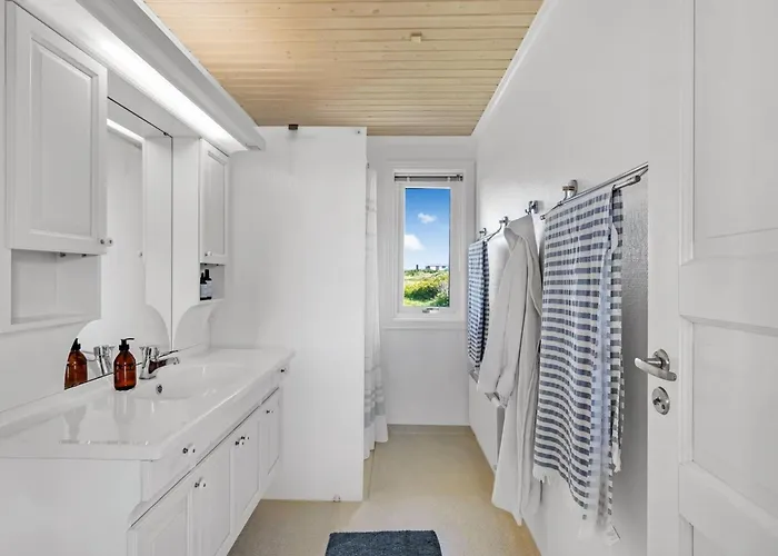 Aise - 75m From The Sea By Interhome Vejers Strand